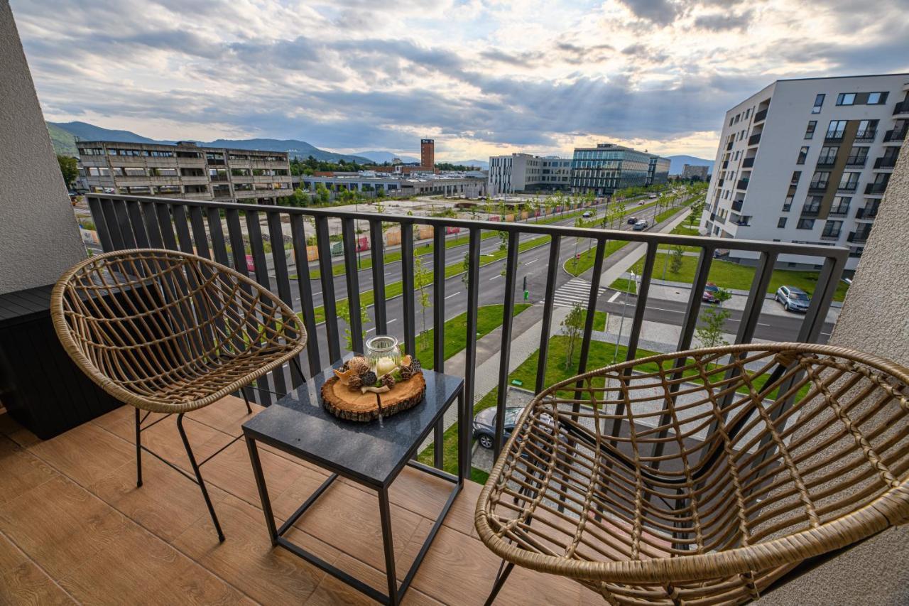 Ara Apart Hotel Braşov Exteriör bild