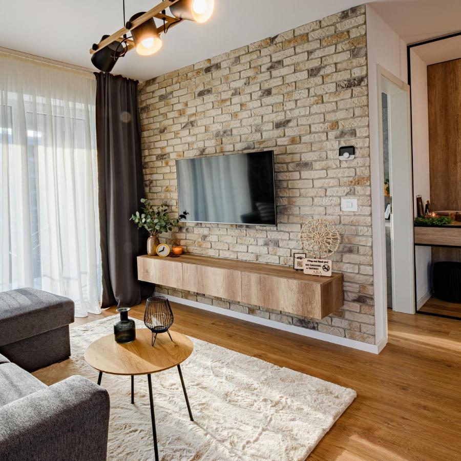 Ara Apart Hotel Braşov Exteriör bild